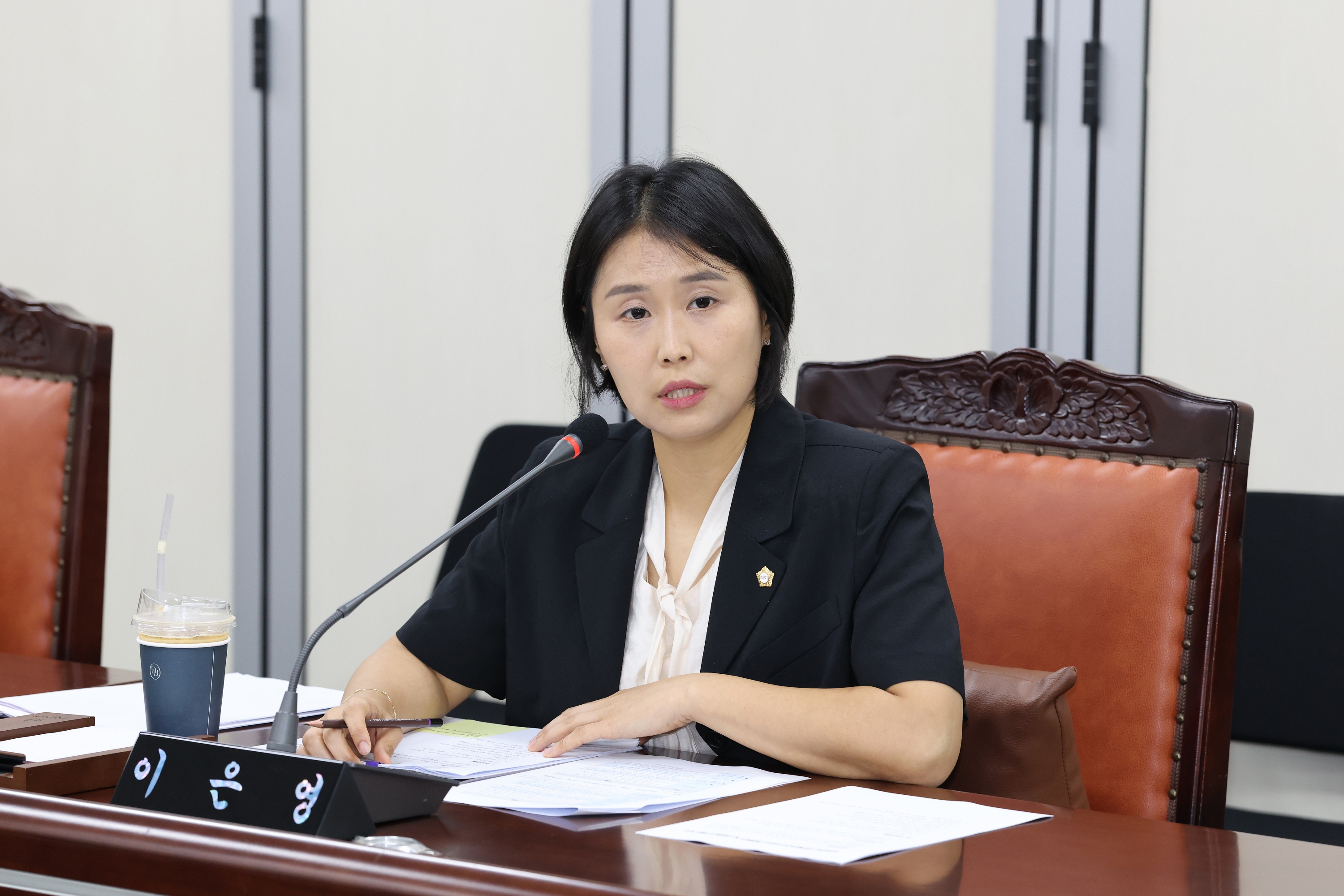 '제262회 금천구의회 임시회 행정재경위원회' 게시글의 사진(6) '260722_제262회 금천구의회 임시회 행정재경위원회 (10).jpg'