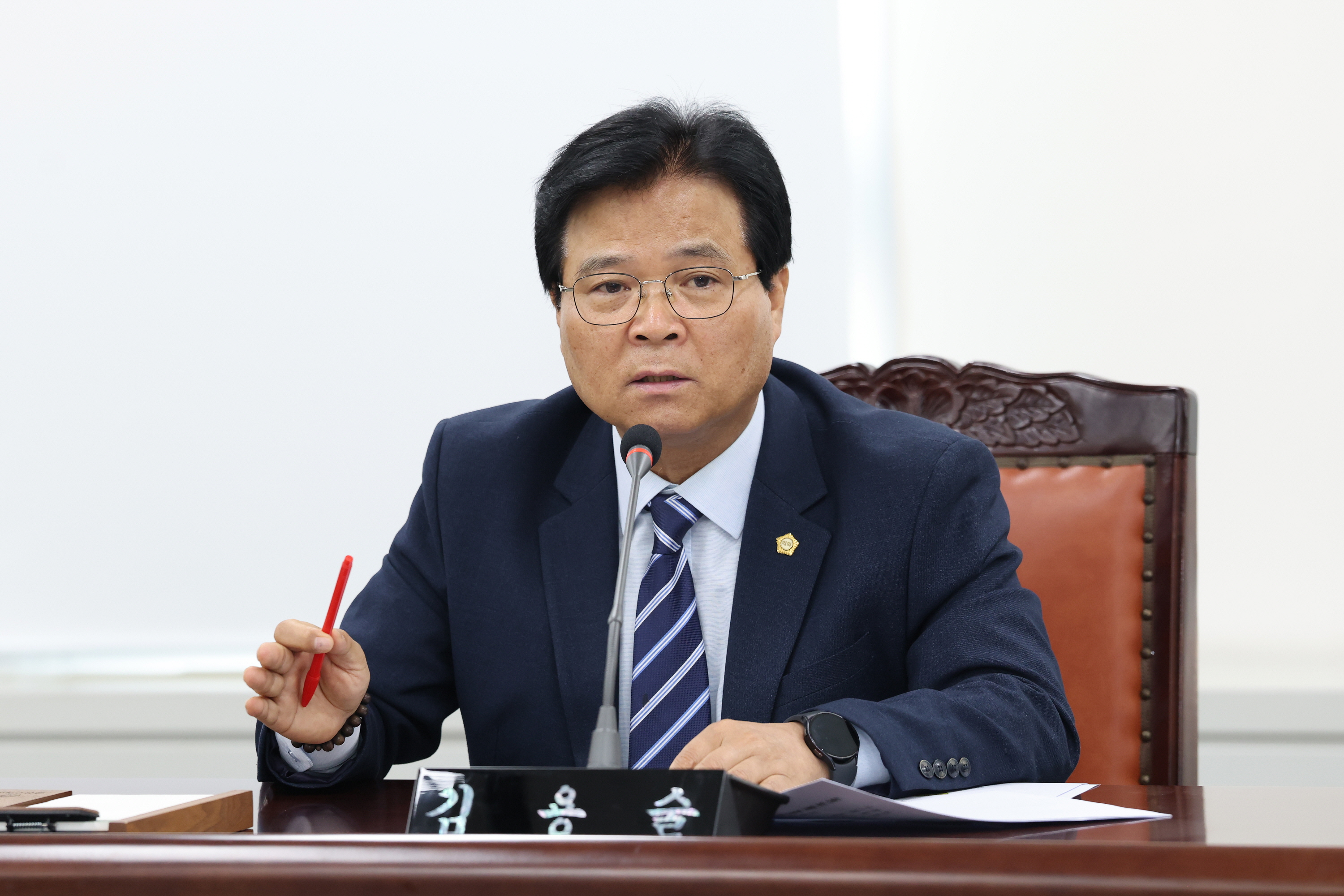 '제260회 금천구의회 임시회 의회운영위원회' 게시글의 사진(14) '260402_제260회 금천구의회 임시회 의회운영위원회 (14).jpg'