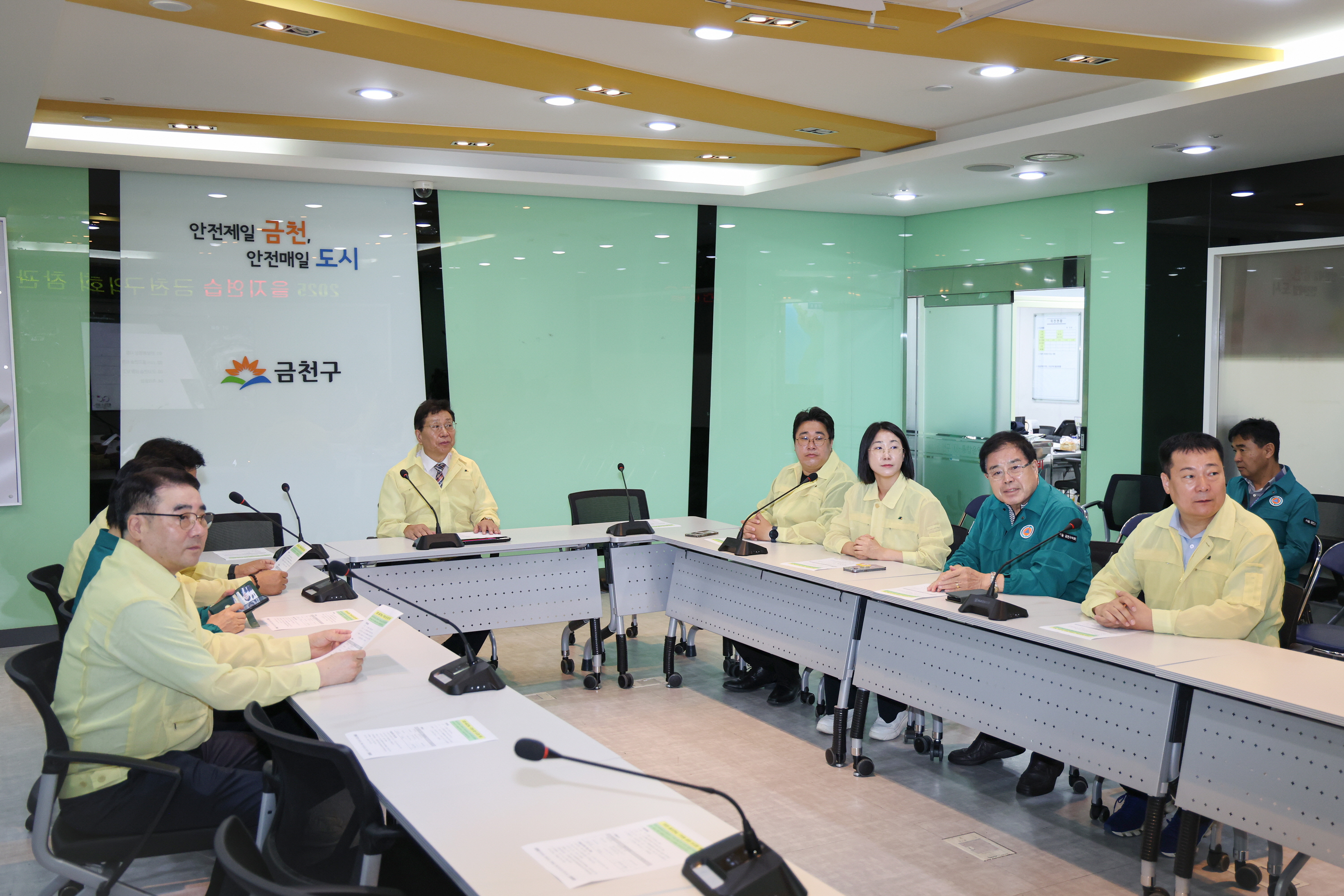 '2025 을지연습 금천구의회 참관' 게시글의 사진(2) '250819_2025 을지연습 금천구의회 참관 (2).jpg'