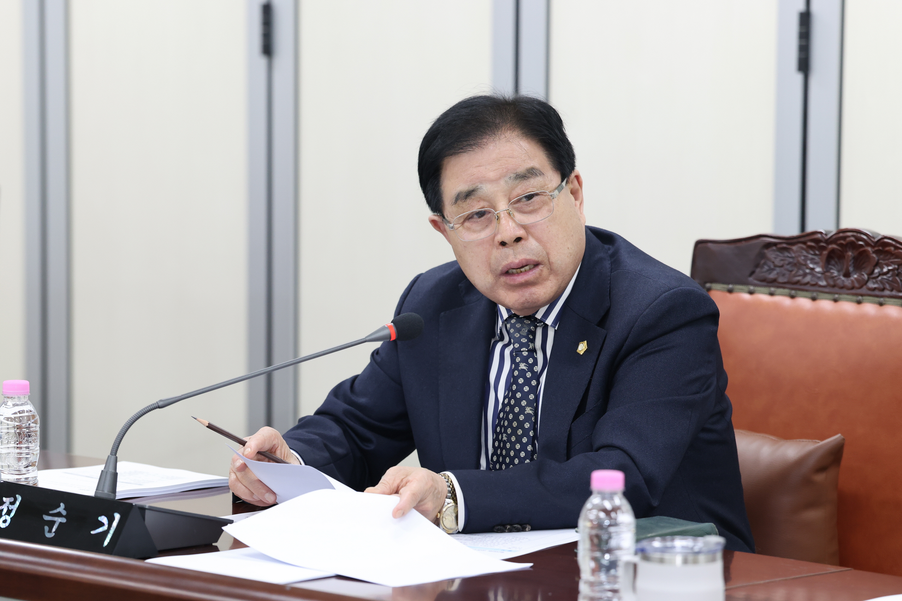 '제260회 금천구의회 행정재경위원회' 게시글의 사진(6) '260402_제260회 금천구의회 행정재경위원회 (6).jpg'