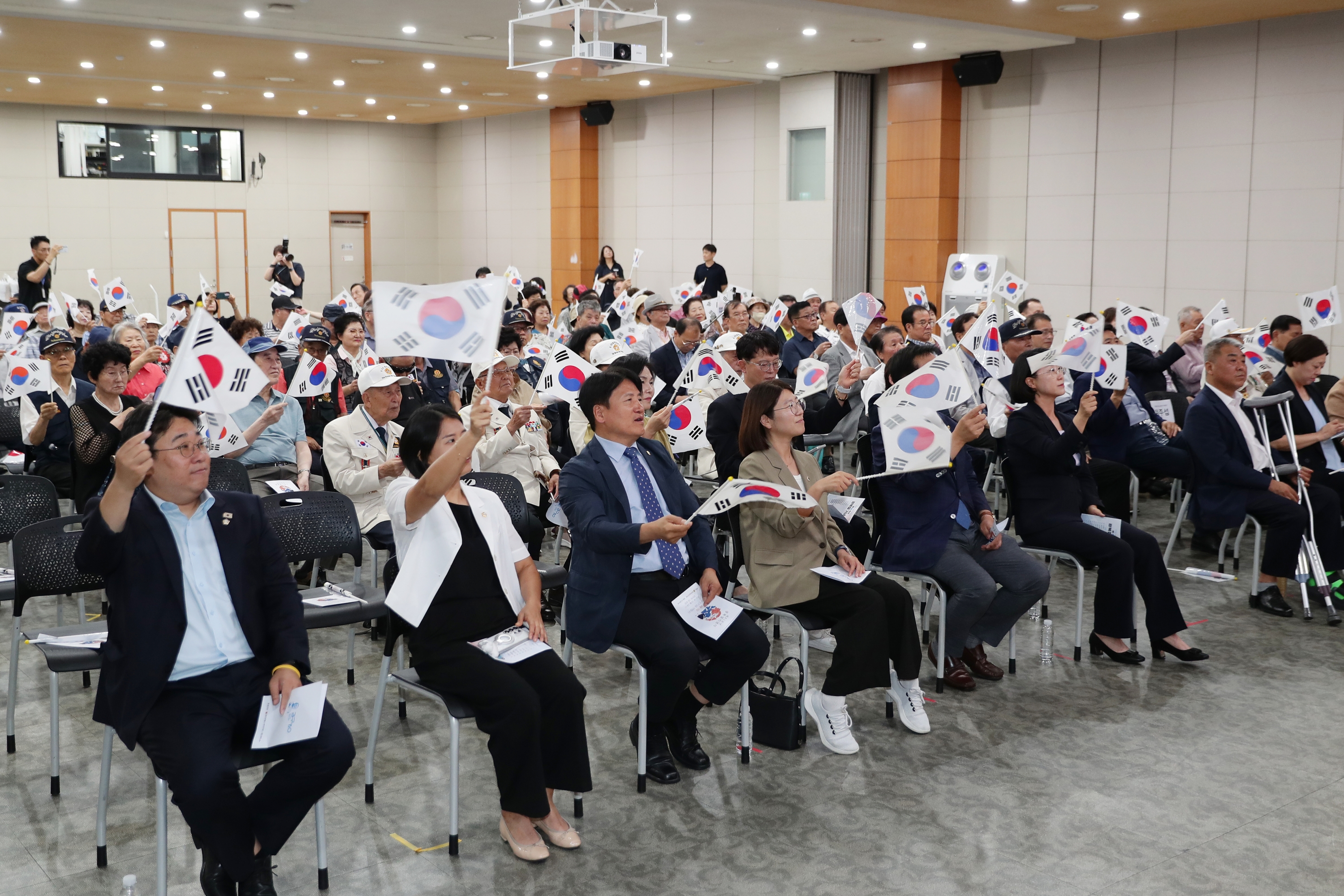 '제81주년 광복절 기념식' 게시글의 사진(10) '260810_제81주년 광복절 기념식 (10).jpg'
