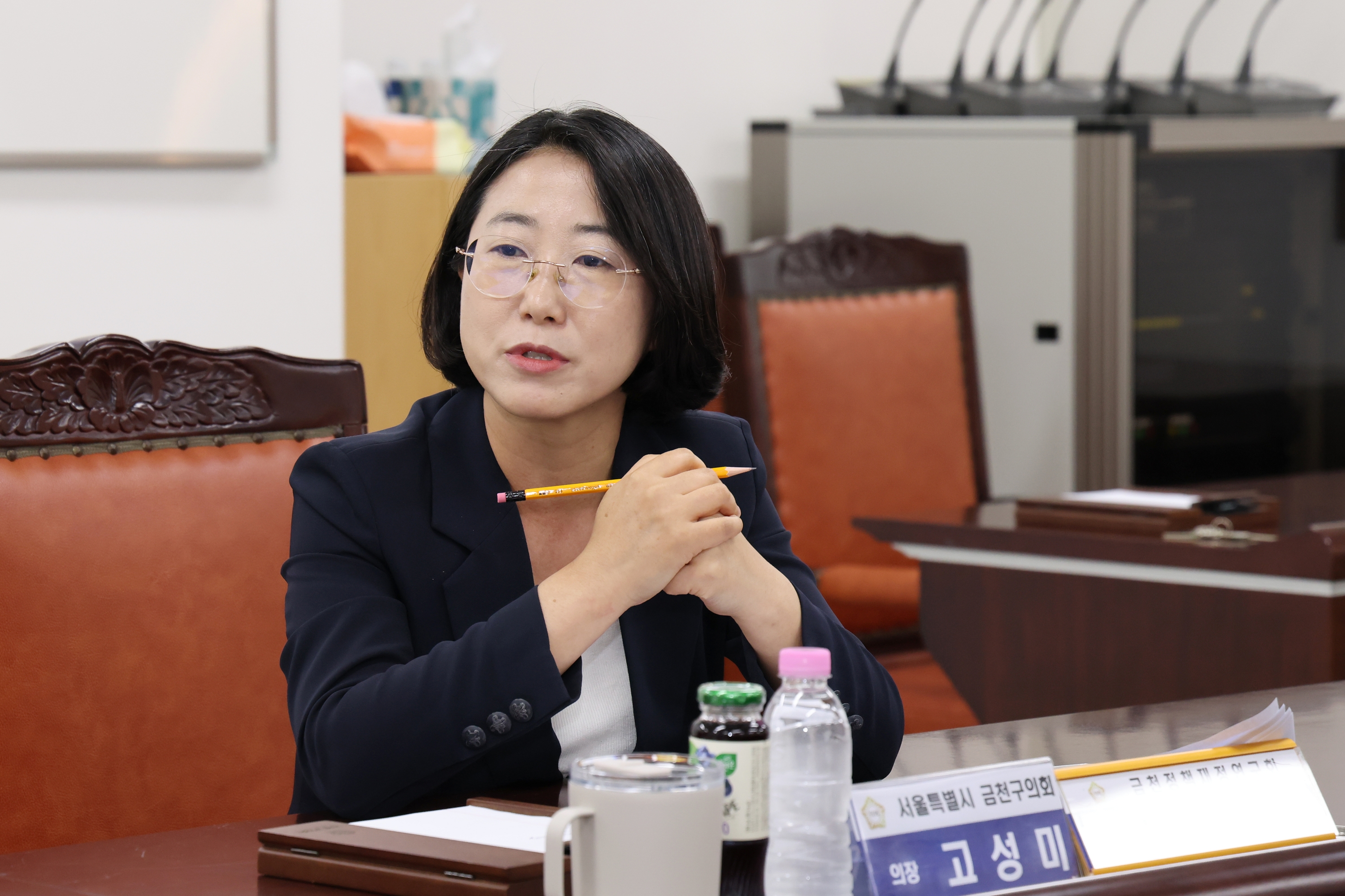 '금천구의회 연구단체 '금천정책재정연구회'간담회' 게시글의 사진(12) '260728_금천구의회 연구단체 금천정책재정연구회 간담회 (13).jpg'