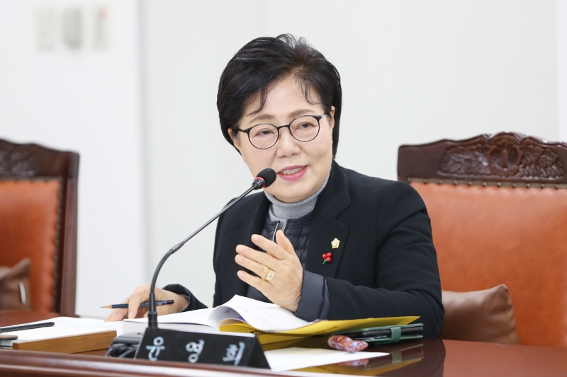 '제252회 정례회 의회운영위원회' 게시글의 사진(8) '241125_제252회 정례회 의회운영회 (8)(0).jpg'