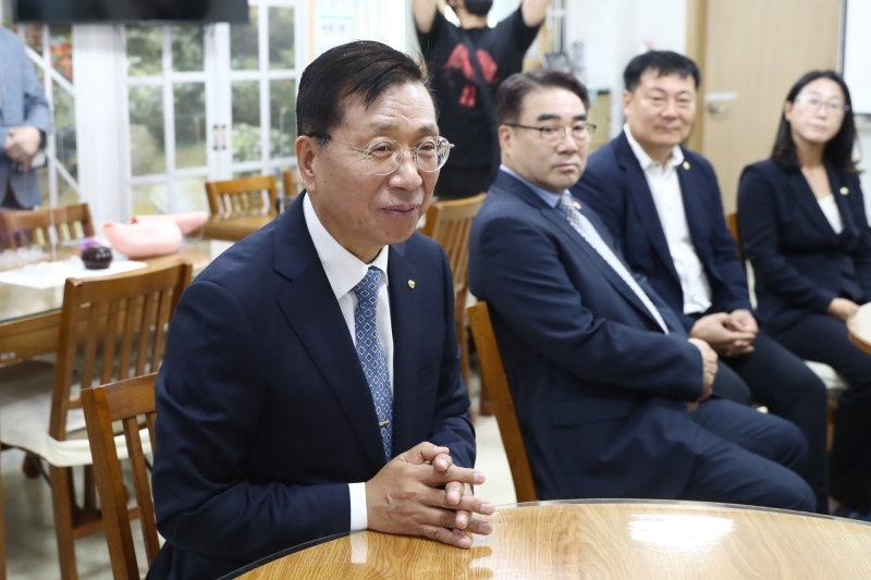 '제9대 금천구의회 개원 2주년 기념 현장방문' 게시글의 사진(4) '240715_제9대 금천구의회 개원 2주년 기념 현장방문 (4).jpg'