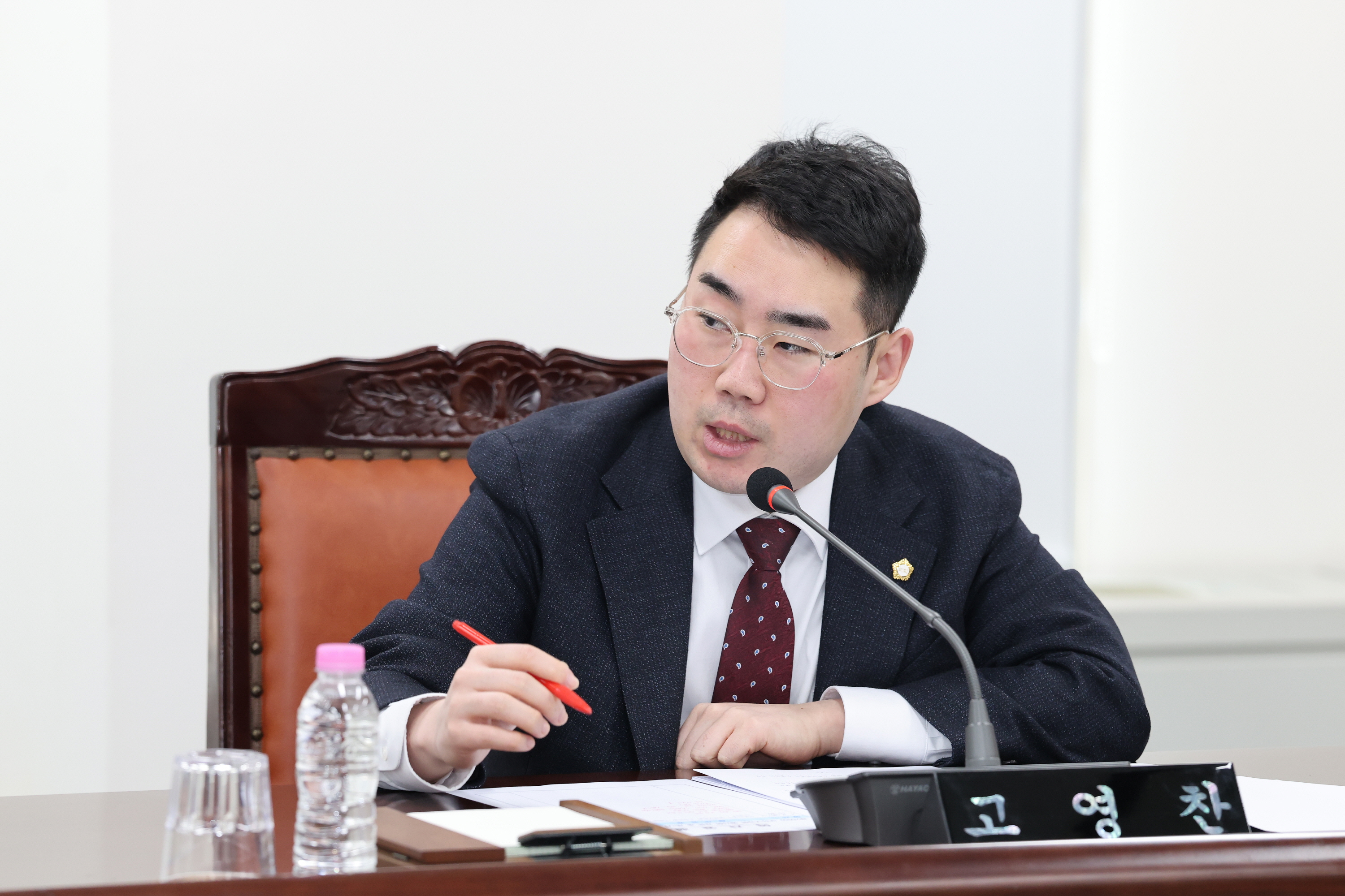 '제260회 금천구의회 임시회 의회운영위원회' 게시글의 사진(9) '260402_제260회 금천구의회 임시회 의회운영위원회 (9).jpg'
