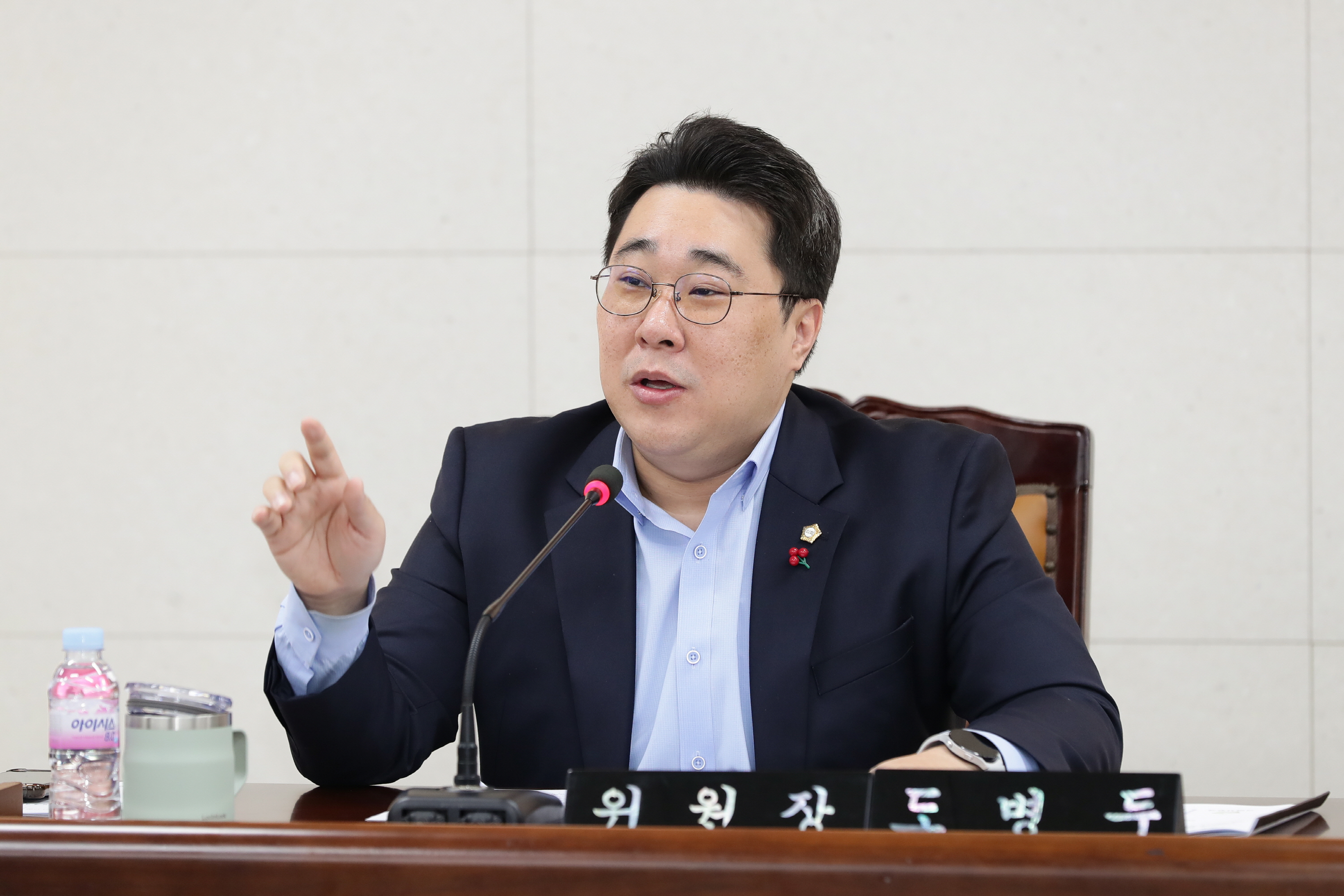 '제253회 임시회 의회운영위원회' 게시글의 사진(12) '250212_제253회 임시회 의회운영위원회 (13).jpg'