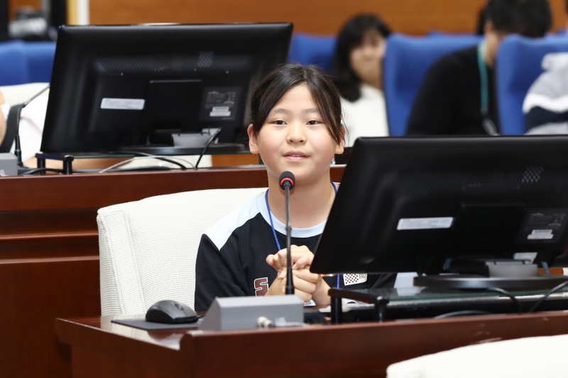 '금천구 아동의회 방문' 게시글의 사진(7) '240726_금천구 아동의회 방문 (7).jpg'