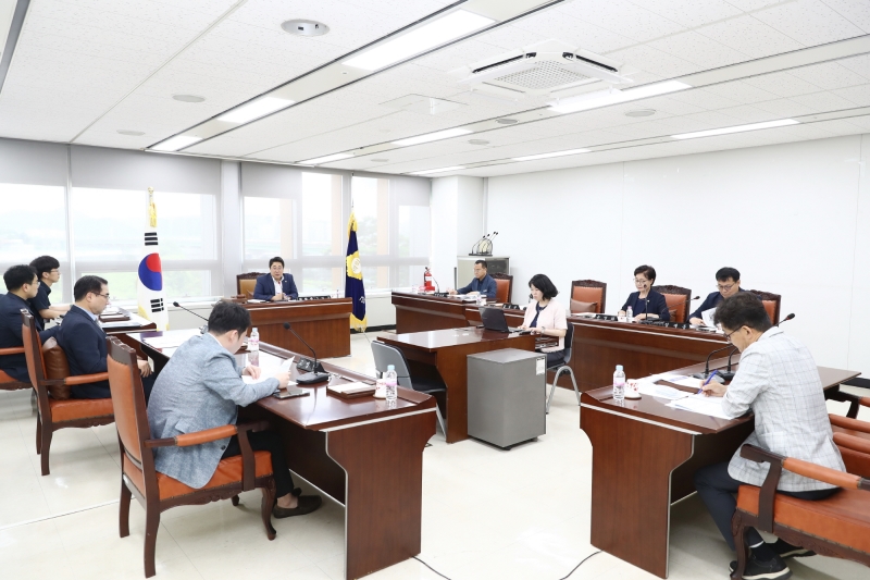 '의회운영회 의원연구단체 운영심의' 게시글의 사진(8) '240724_의회운영회 의원연구단체 운영심의 (3).jpg'