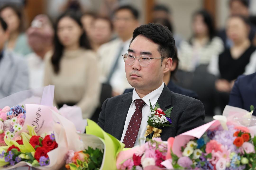 '제9회 전국동시지방선거 당선증 교부식' 게시글의 사진(19) '260608_제9회 전국동시지방선거 당선증 교부식 (21).jpg'