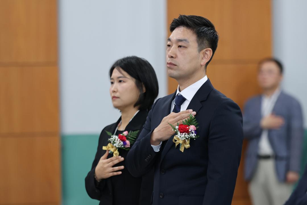 '제9회 전국동시지방선거 당선증 교부식' 게시글의 사진(8) '260608_제9회 전국동시지방선거 당선증 교부식 (8).jpg'