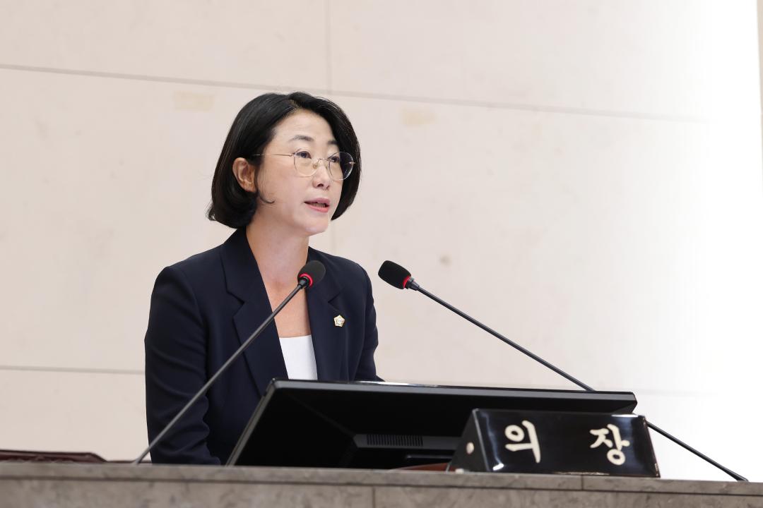'제262회 금천구의회 임시회 2차 본회의' 게시글의 사진(8) '260728_제262회 금천구의회 임시회 2차 본회의 (8).jpg'