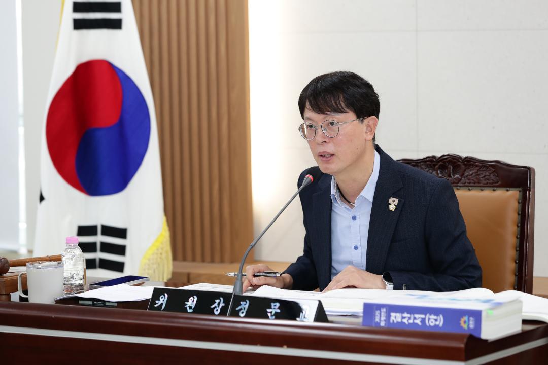 '제263회 금천구의회 정례회 복지건설위원회' 게시글의 사진(4) '260910_제263회 금천구의회 정례회 복지건설위원회 (8).jpg'