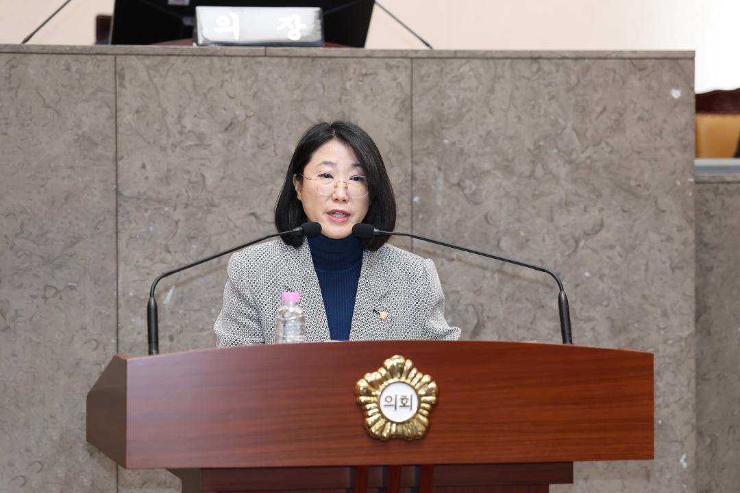 251222_제258회 제2차 정례회 4차 본회의 (8).jpg