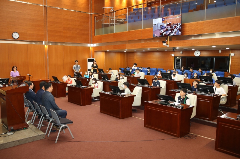 금나래초등학교 4학년 의회 방문(양일간)