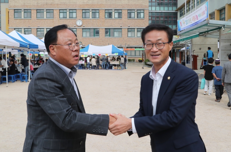 탑동초 총동문회 바자회 및 일일찻집