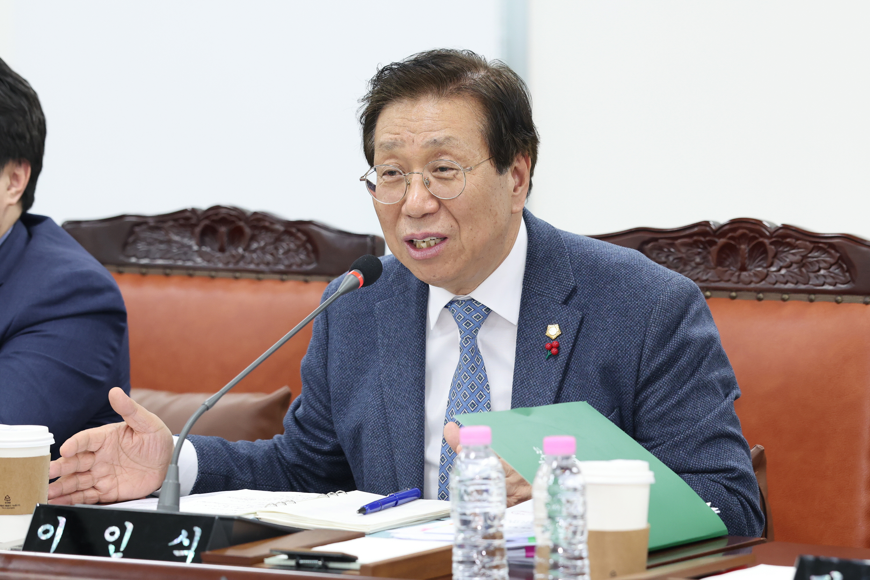 '2026년 금천구의회-집행부 지역현안 논의 간담회' 게시글의 사진(25) '260210_2026년 금천구의회-집행부 지역현안 논의 간담회 (25).jpg'