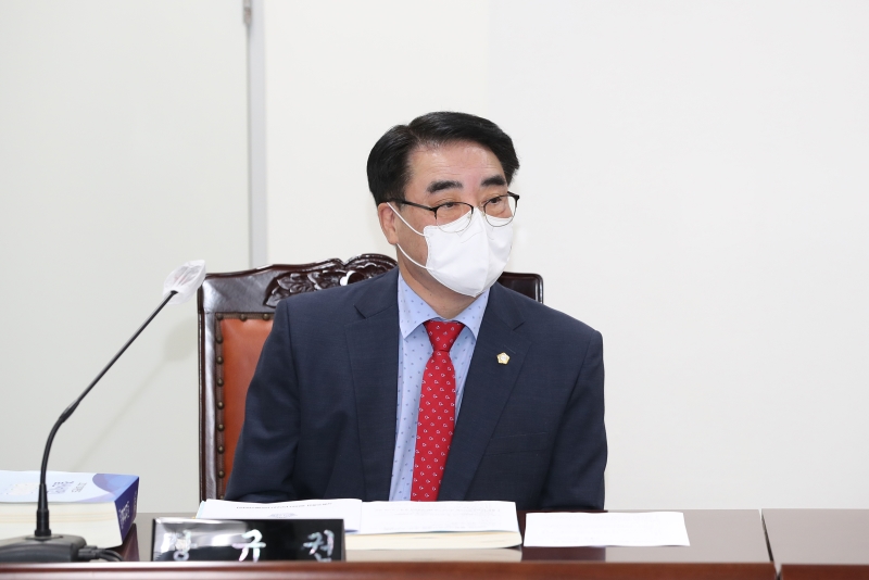 제238회 정례회 행정사무감사특별위원회