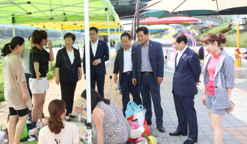 안양천 어린이물놀이장  방문