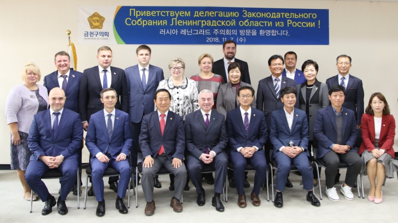 레닌그라드 주의회 대표단 영접 환영식 (2)