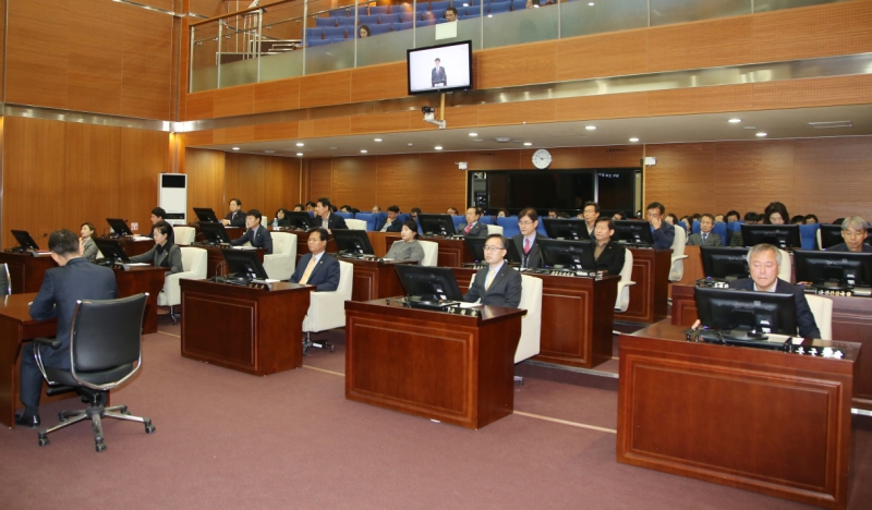 제212회 정례회 제5차 본회의