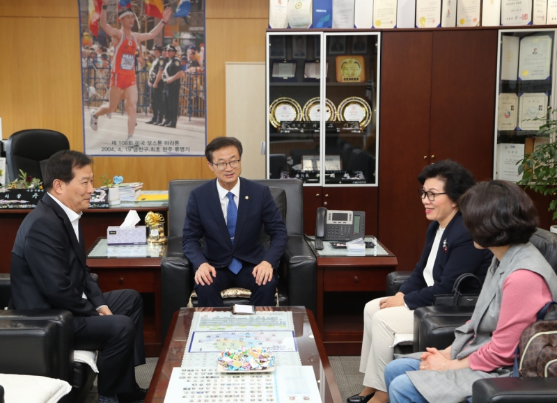 바르게살기 운동 금천구협의회 회장 및 회원 면담