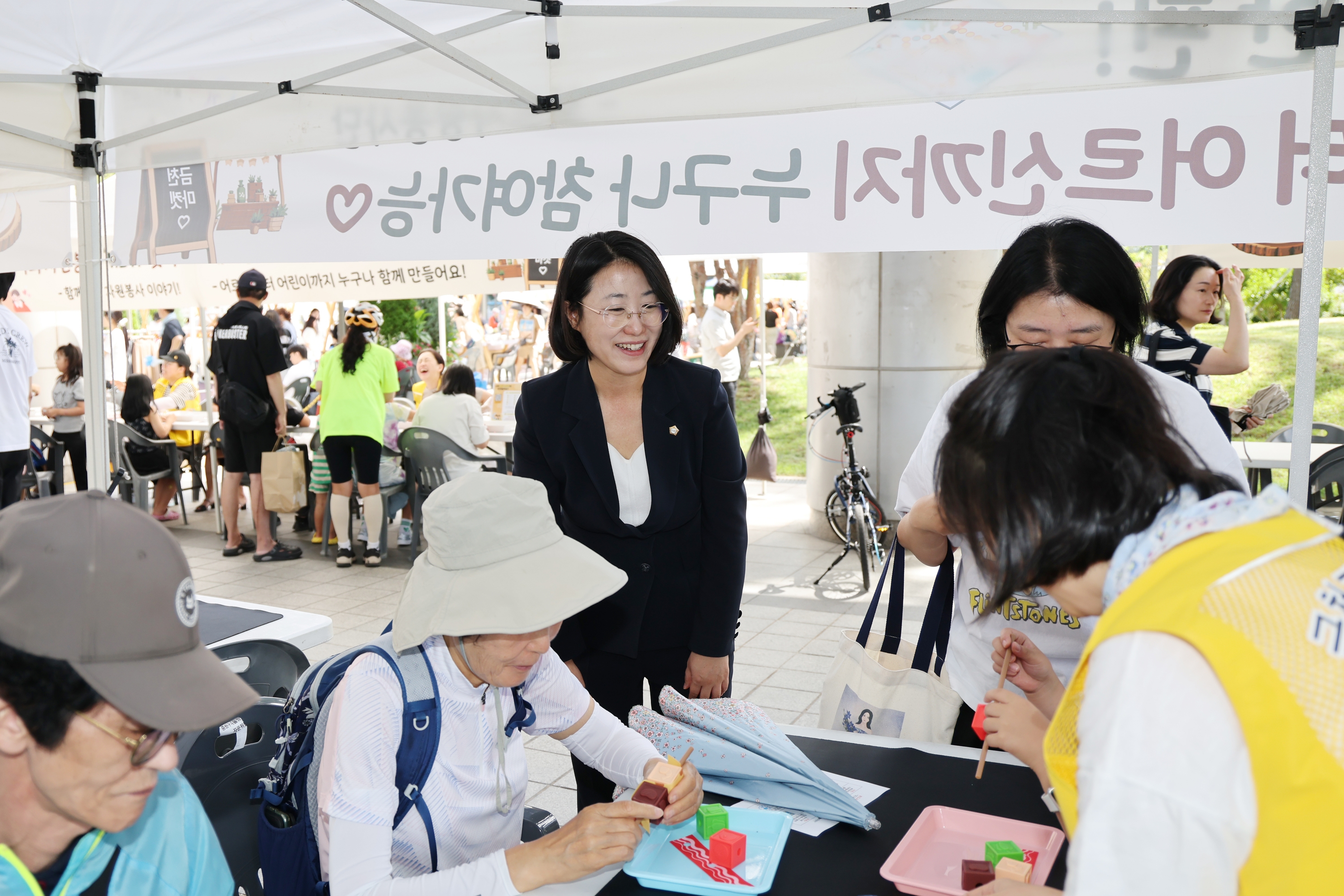 '라떼와 에스프레소 사이, 당신의 금천마켓' 게시글의 사진(2) '260905_라떼와 에스프레소 사이, 당신의 금천마켓 (2).jpg'