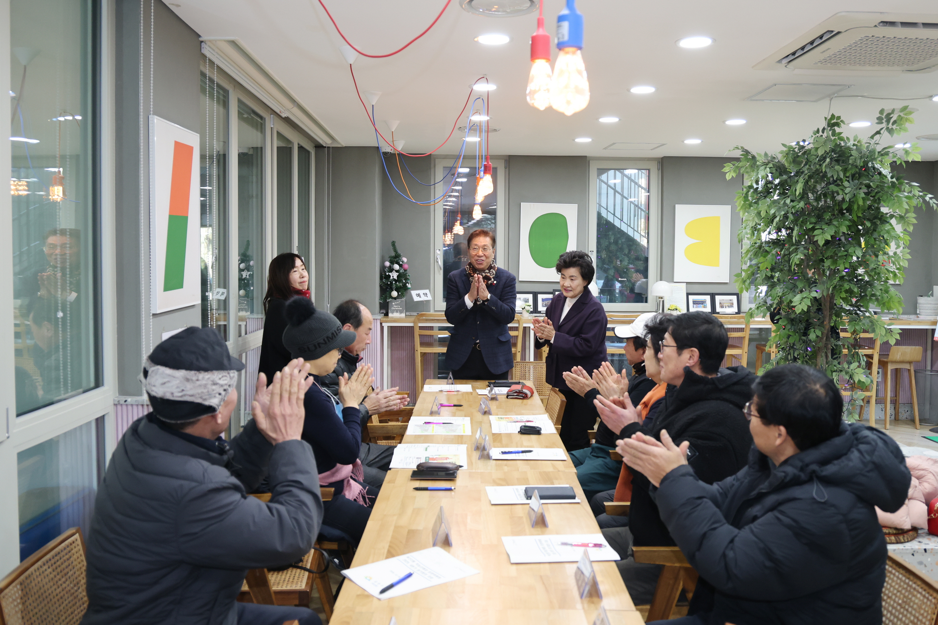 '독산2동 직능단체장 운영위원회 정기회의' 게시글의 사진(3) '251226_독산2동 직능단체장 운영위원회 정기회의 (3).jpg'