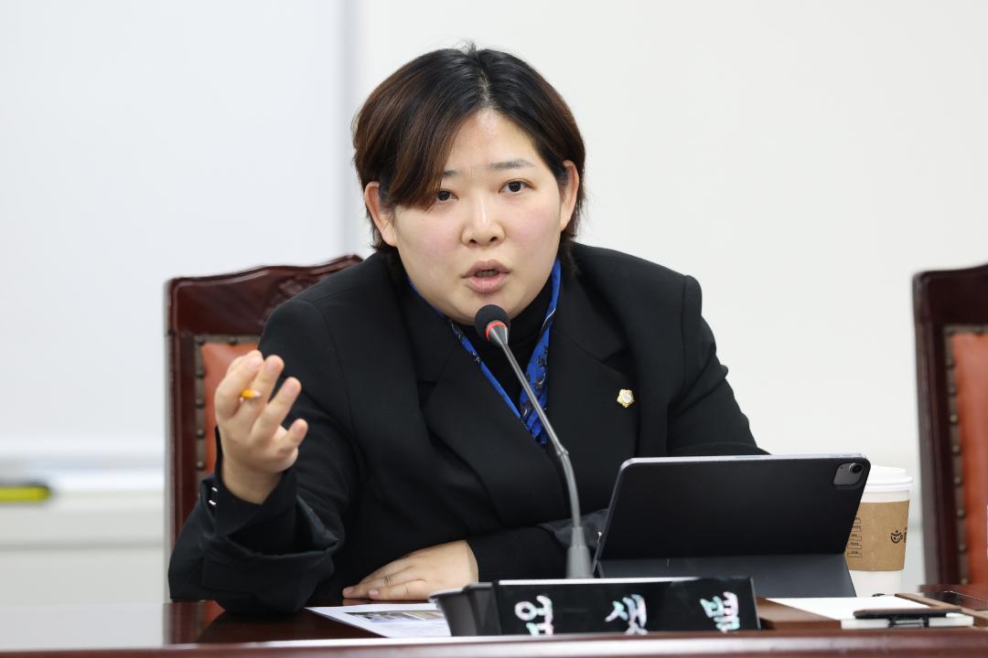 '2026년 금천구의회-집행부 지역현안 논의 간담회' 게시글의 사진(19) '260210_2026년 금천구의회-집행부 지역현안 논의 간담회 (19).jpg'