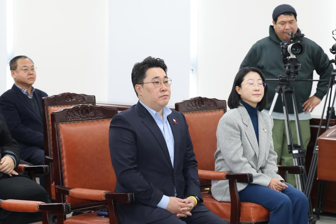 '2026년 금천구의회 시무식' 게시글의 사진(10) '260102_2026년 금천구의회 시무식 (10).jpg'