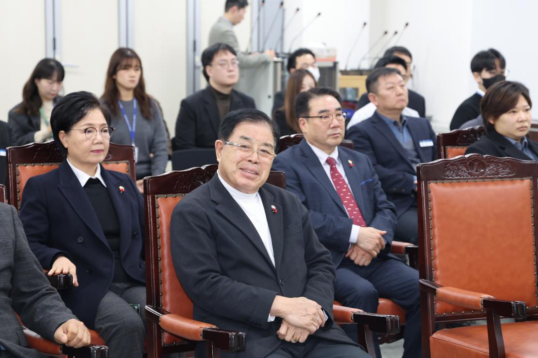 '2026년 금천구의회 시무식' 게시글의 사진(8) '260102_2026년 금천구의회 시무식 (8).jpg'