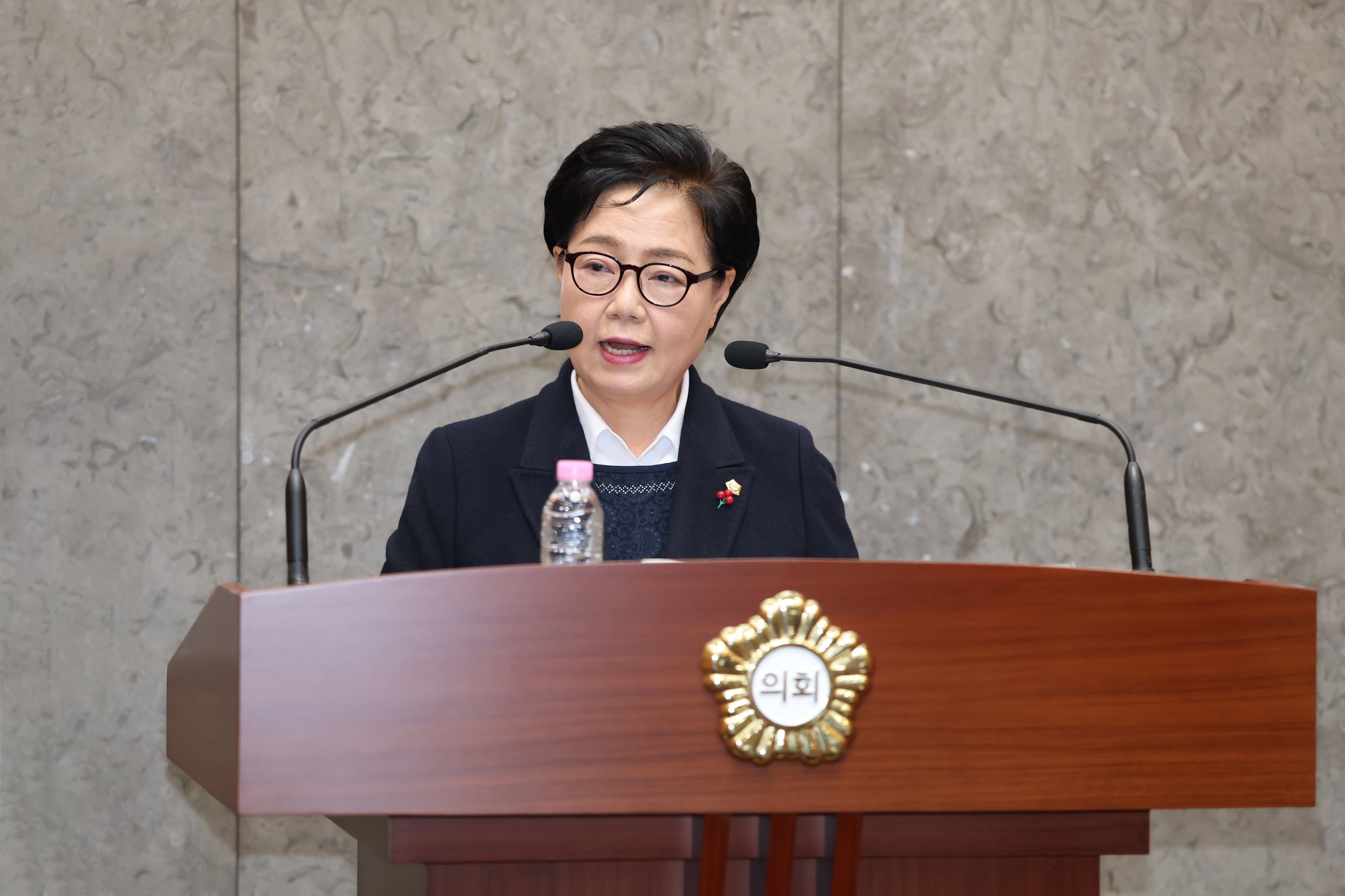 '금천구의회 제258회 정례회 폐회...2026년 예산 7,511억 원 확정' 게시글의 사진(7) '251222_제258회 제2차 정례회 4차 본회의 (7).jpg'