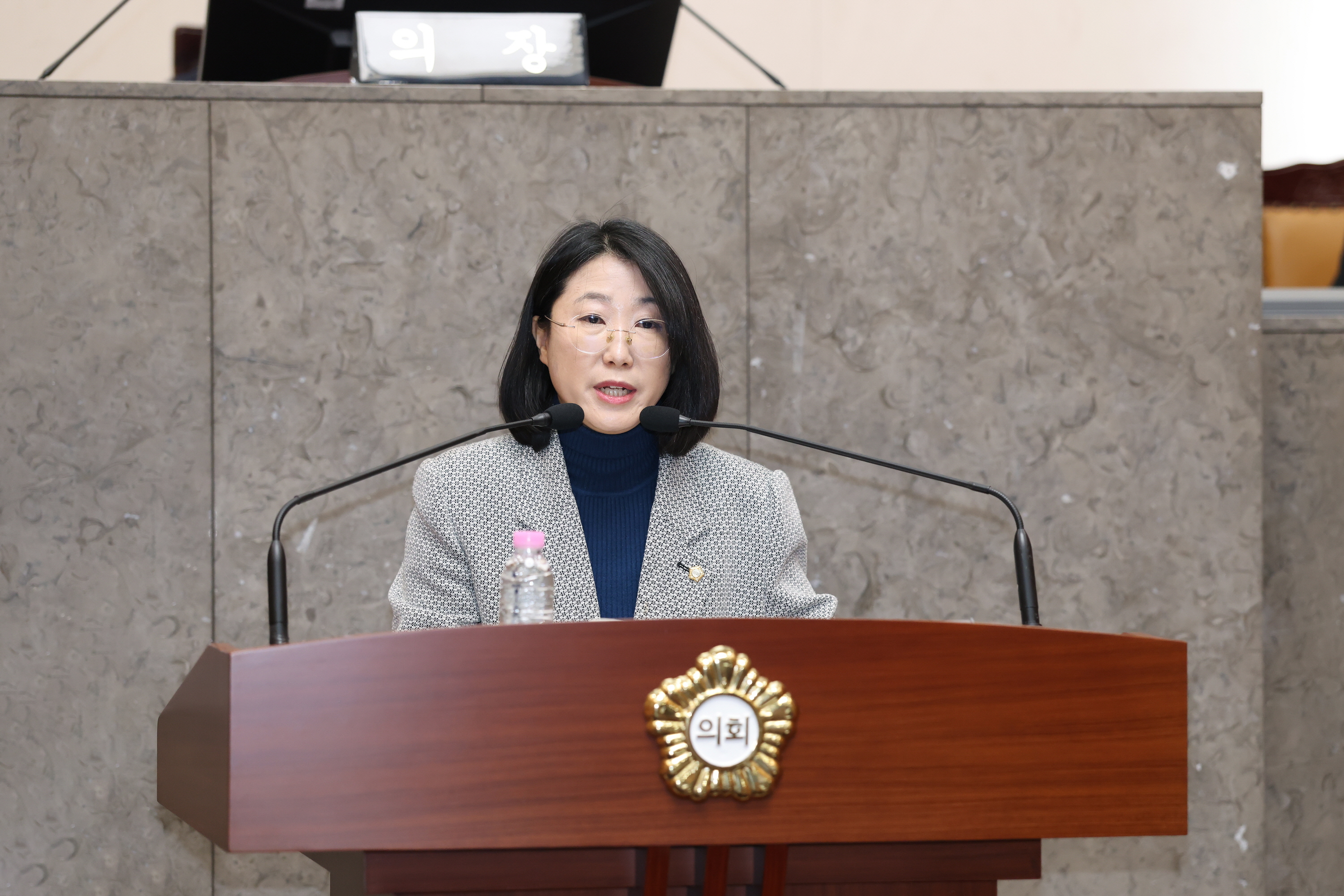 '금천구의회 제258회 정례회 폐회...2026년 예산 7,511억 원 확정' 게시글의 사진(8) '251222_제258회 제2차 정례회 4차 본회의 (8).jpg'