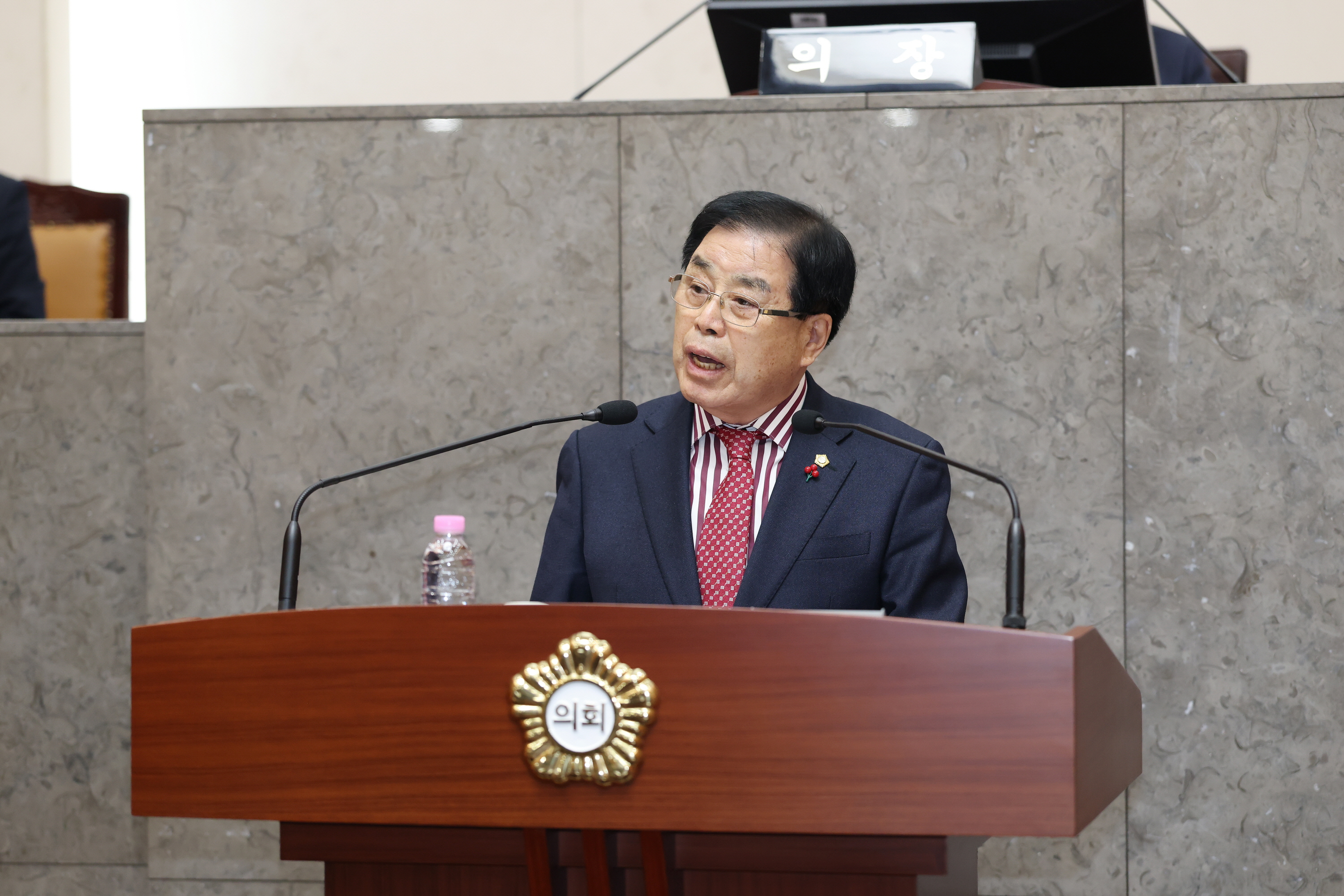 '금천구의회 제258회 정례회 폐회...2026년 예산 7,511억 원 확정' 게시글의 사진(4) '251222_제258회 제2차 정례회 4차 본회의 (4).jpg'