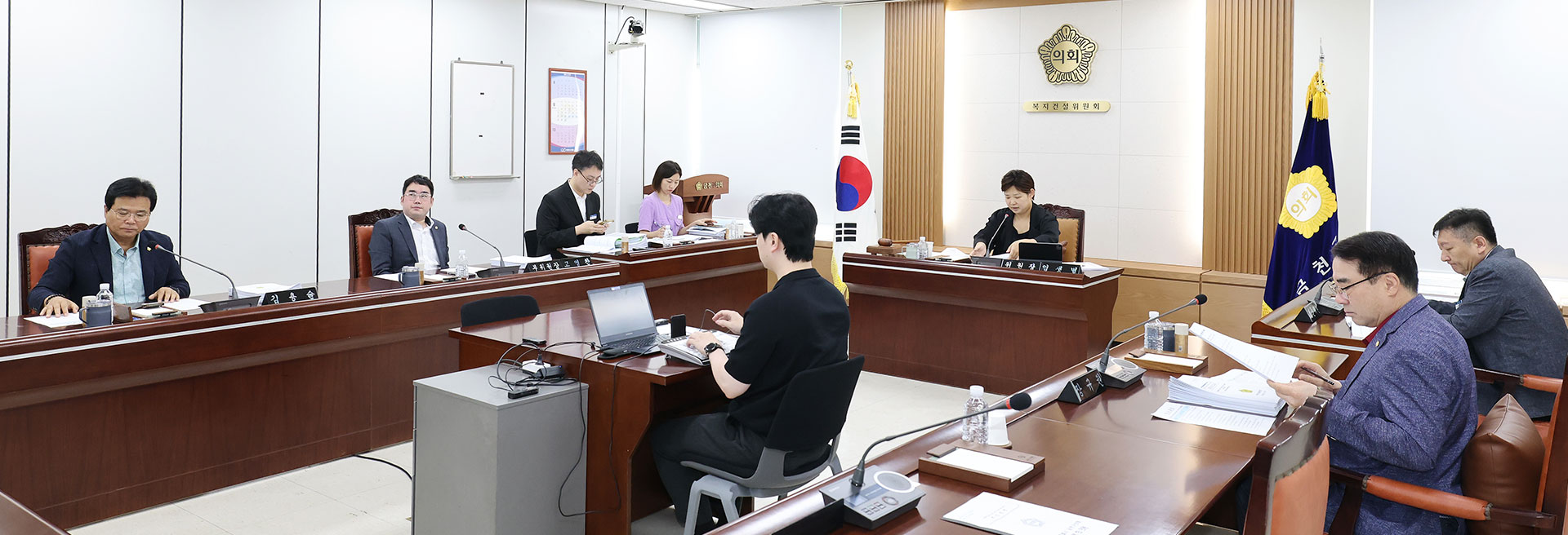 서울특별시 금천구의회 복지건설위원회 사진